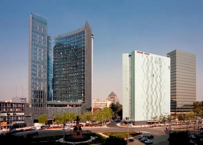 3 Bedroom Upscale Art House Reforma Avenue *